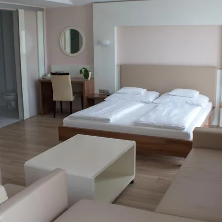 Gokart Hotel 4*