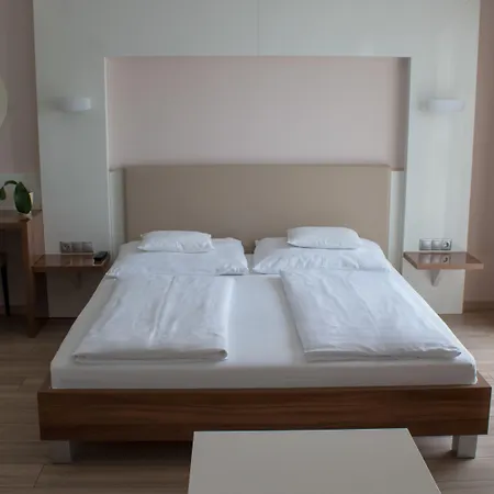 Gokart Hotel 4*
