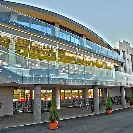 Gokart Hotel 4*