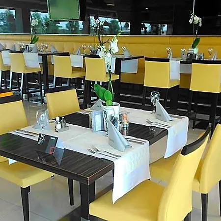 Gokart Hotel 4*
