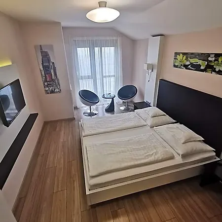 Gokart Hotel