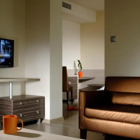 Hotel Gokart 4*