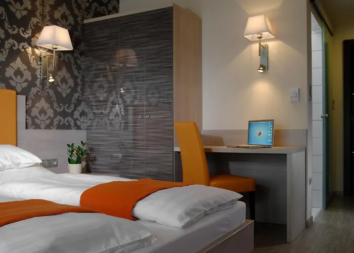 Hotel Gokart 4*