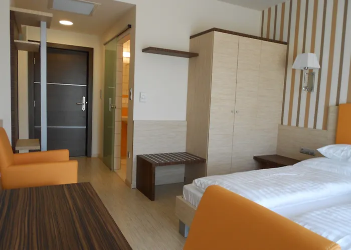 Hotel Gokart 4*
